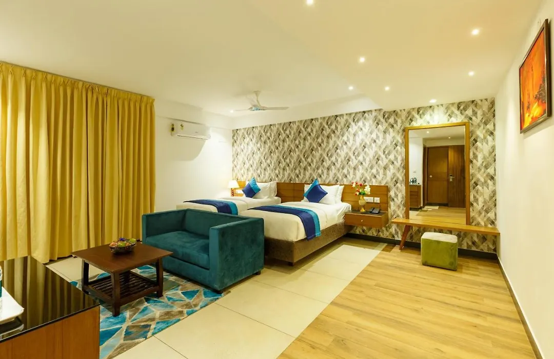 Royal Ace Boutique Hotel-1