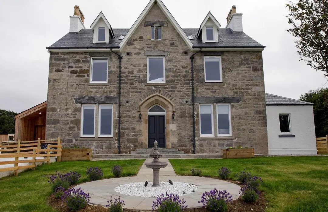 House Of Juniper - The Manse-1