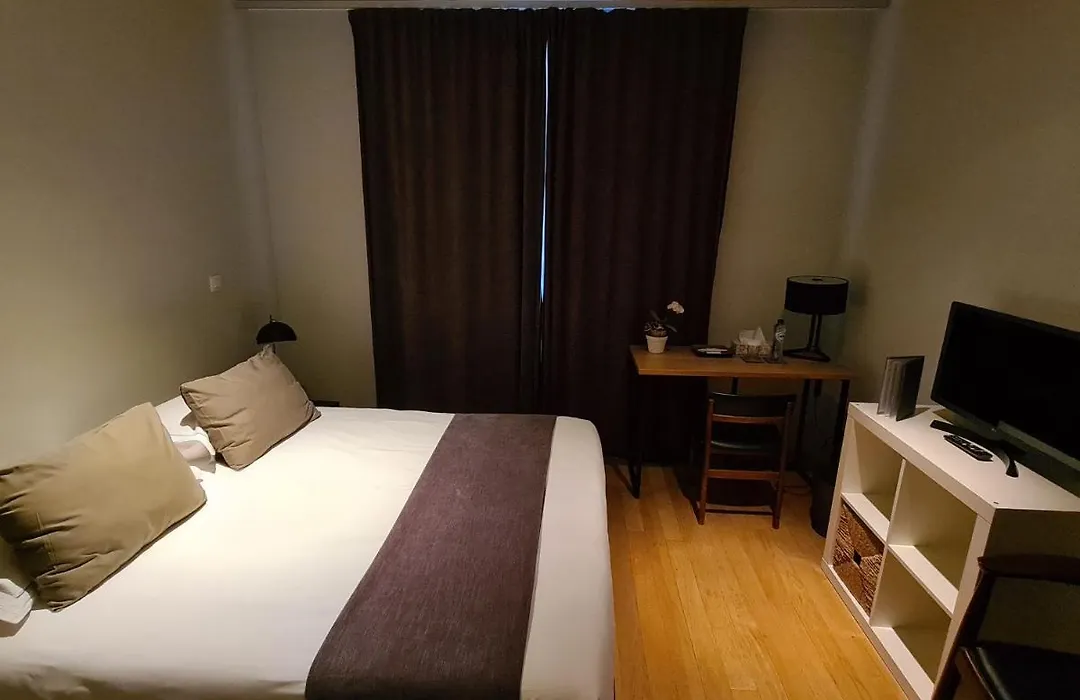 B&B A Cote Du Cinquantenaire-1