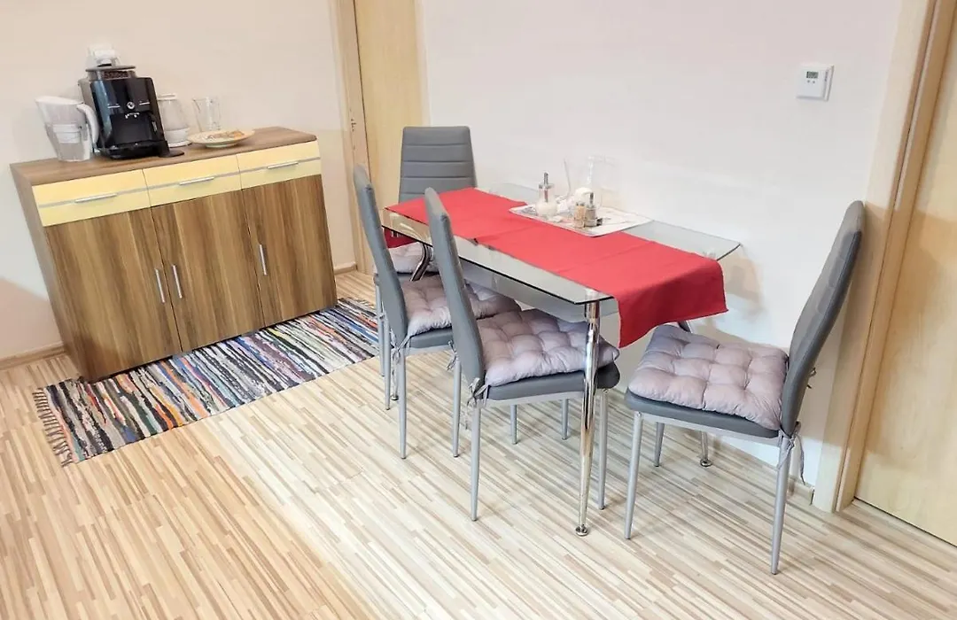 Velky Apartman 2-1