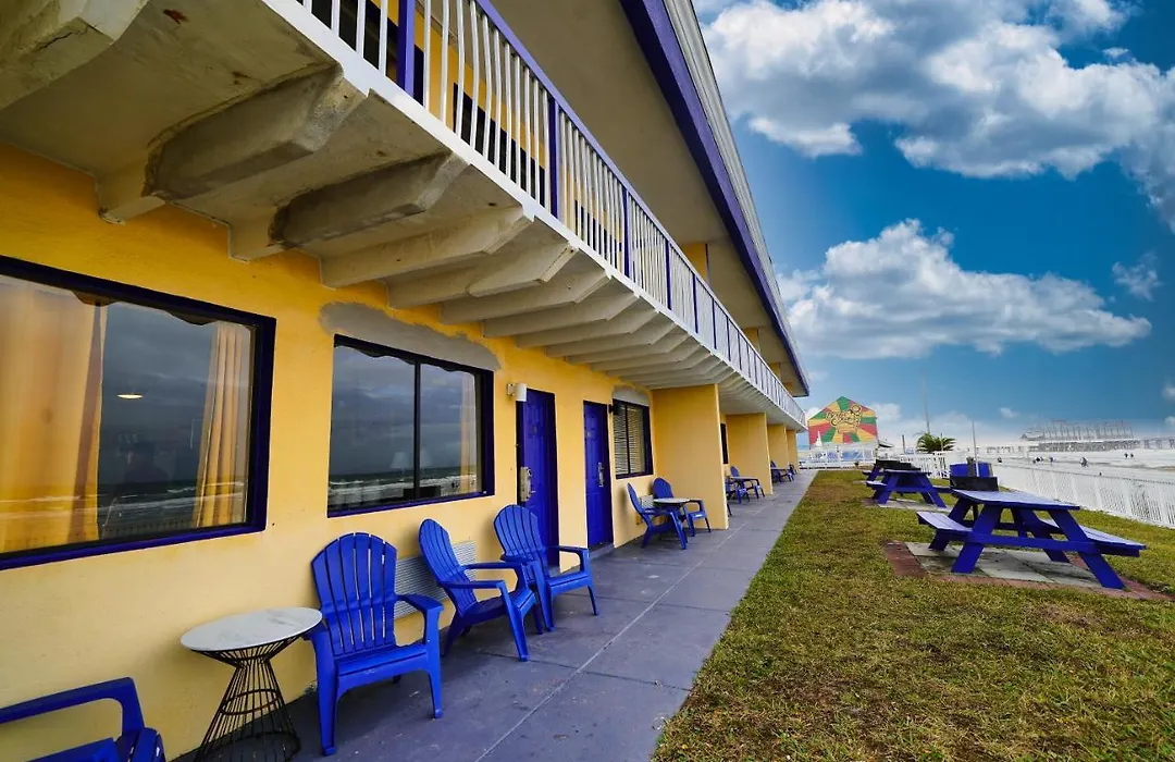Sandals Inn-1