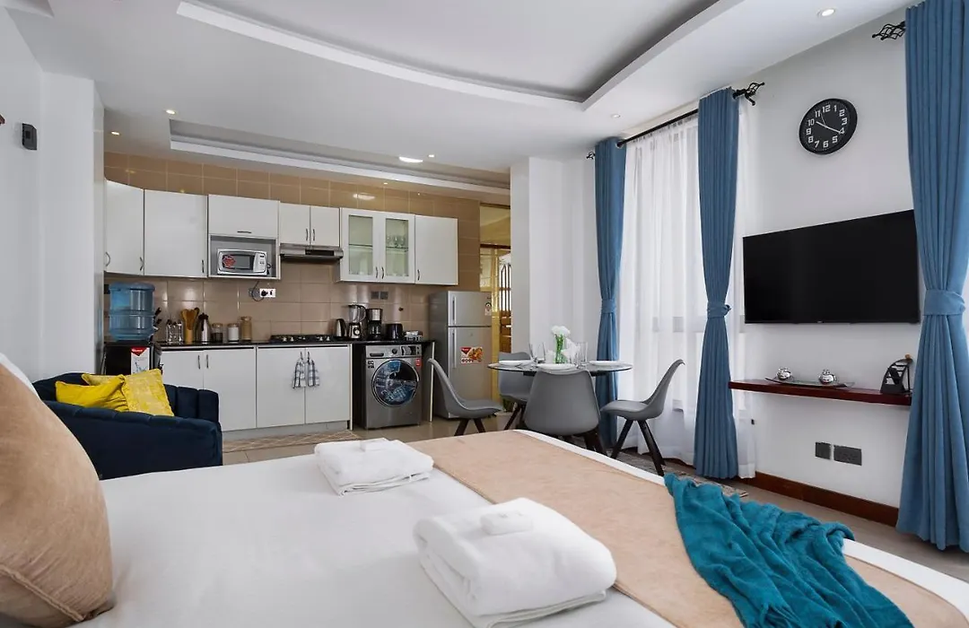 Edmor Lite By Edmor Suites-1
