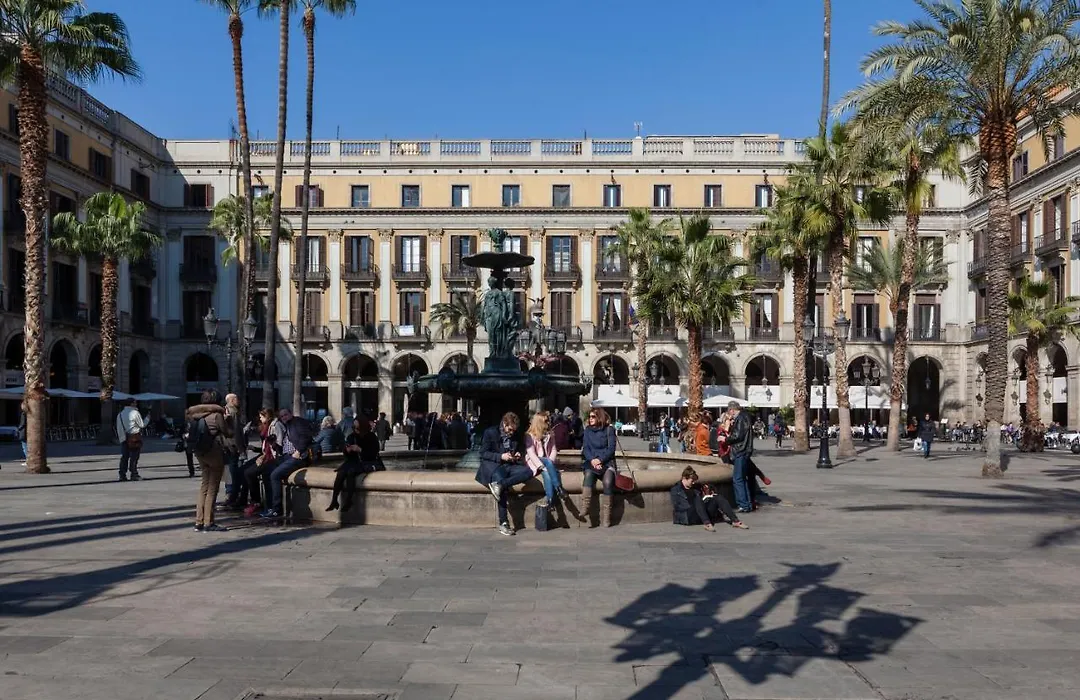 Ramblas Apartments-1