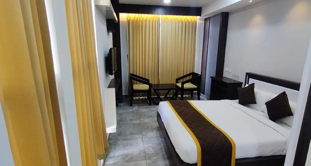 Hotel Abooz-1