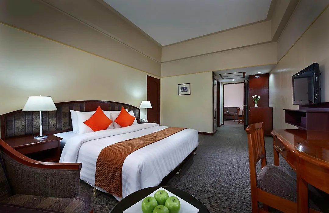 Berjaya Makati Hotel-1