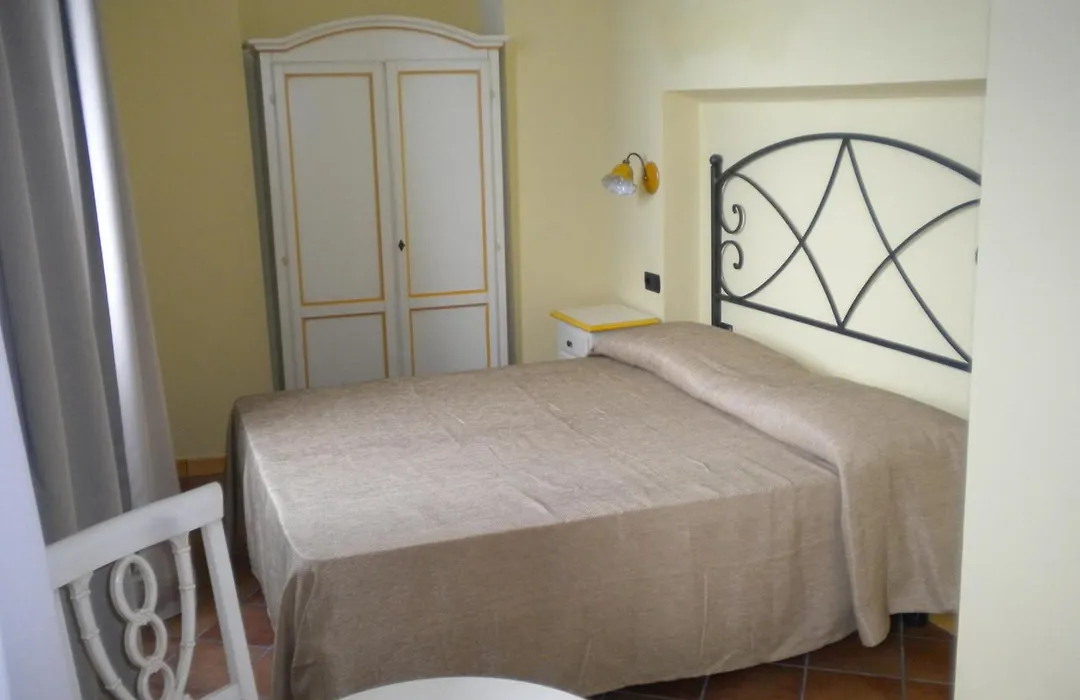 B&B Il Porticciolo Di Amalfi-1