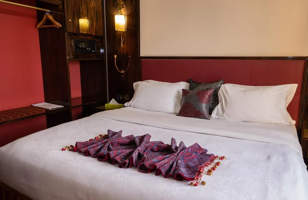 Hotel Fleur De Lys Plateau-1