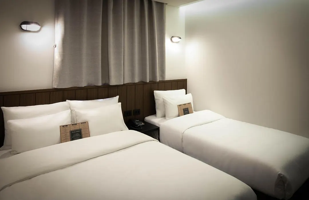 Hotel Lumia Myeongdong-1