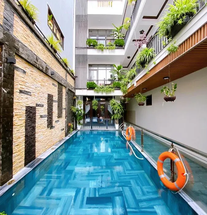 Serenity Villa Hoi An-1