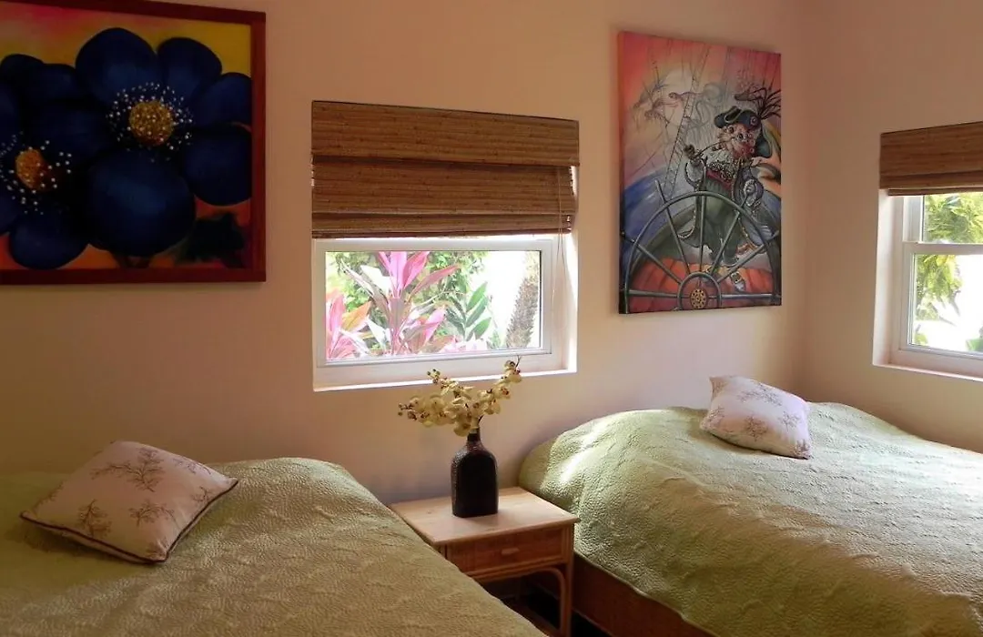 Ocean Dream 2Bdr/2Bth Ground Floor-1