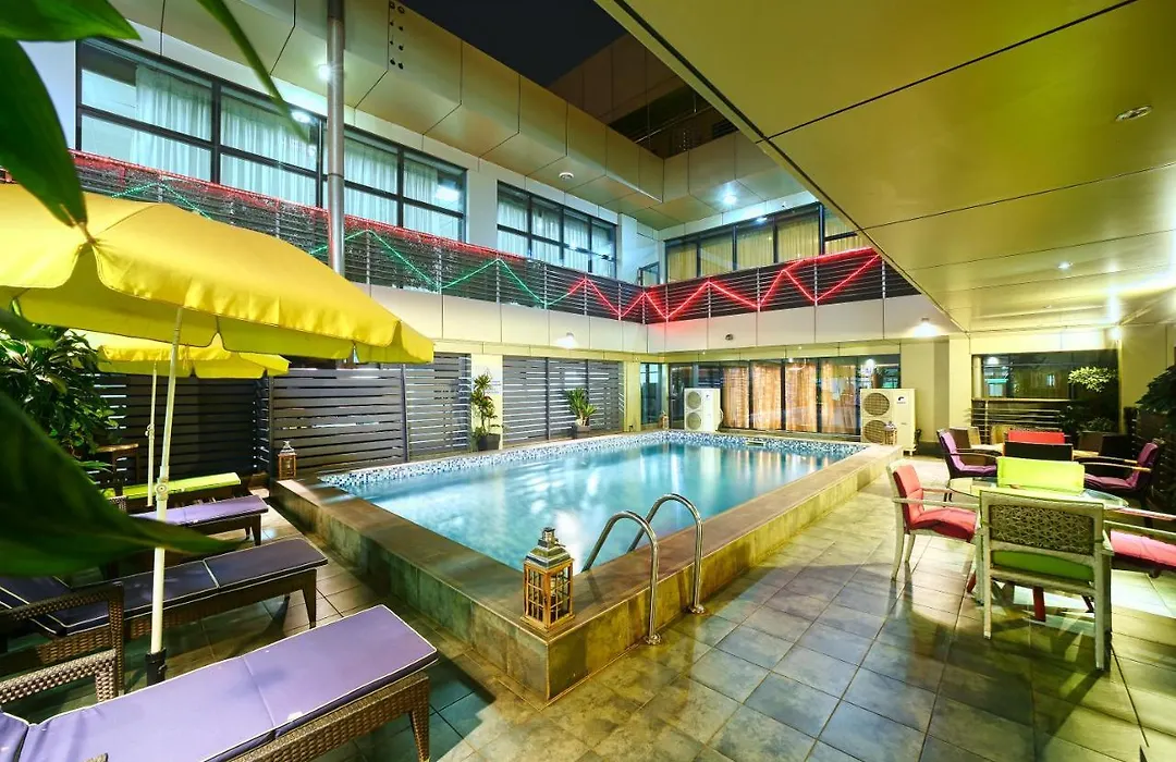Hotel La Falaise Yaounde-1