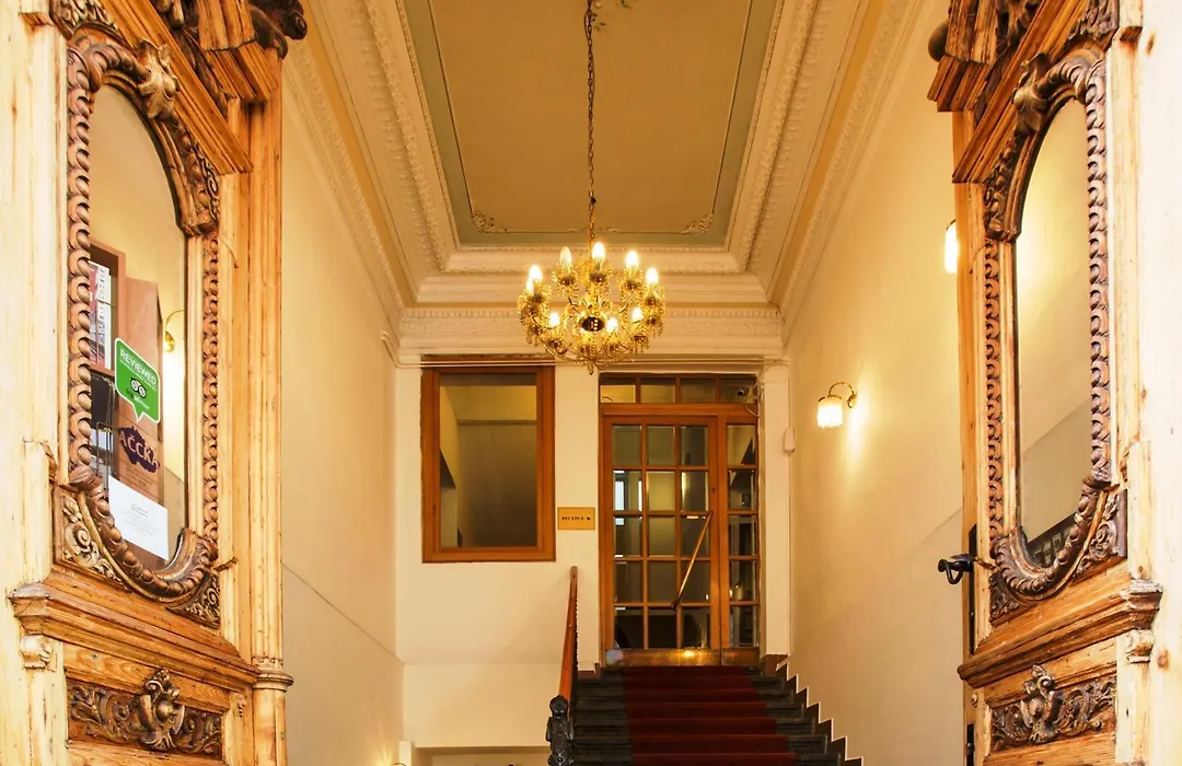 Novomestsky Hotel-1