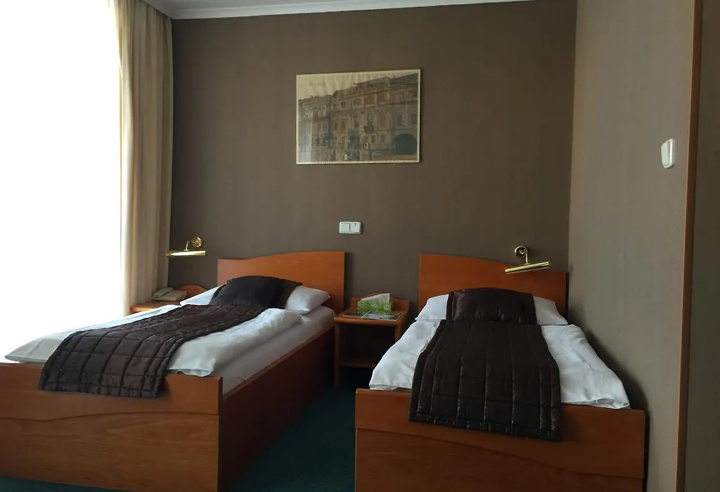 Hotel Dukla-1