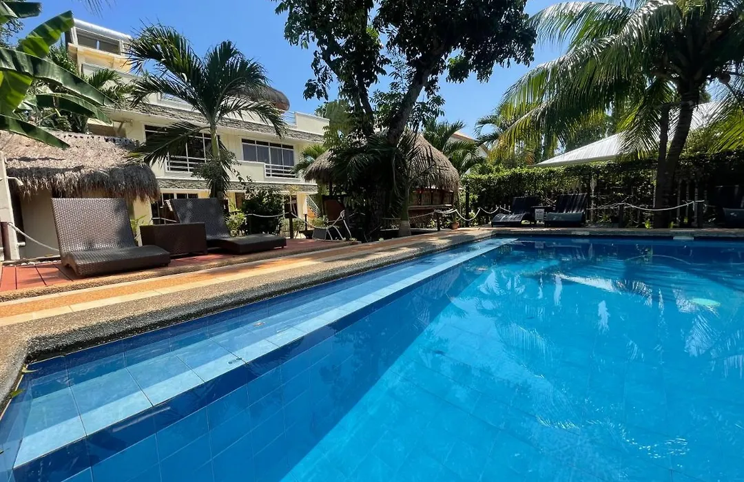 Palms Cove Resort-1