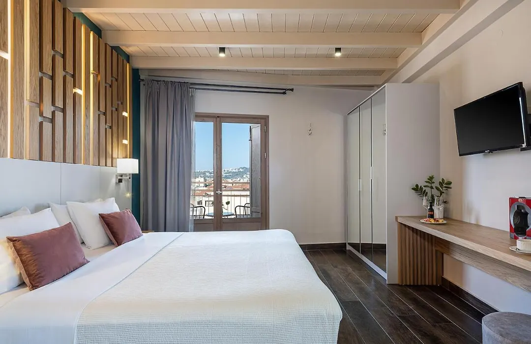 Elia Bettolo Hotel-1