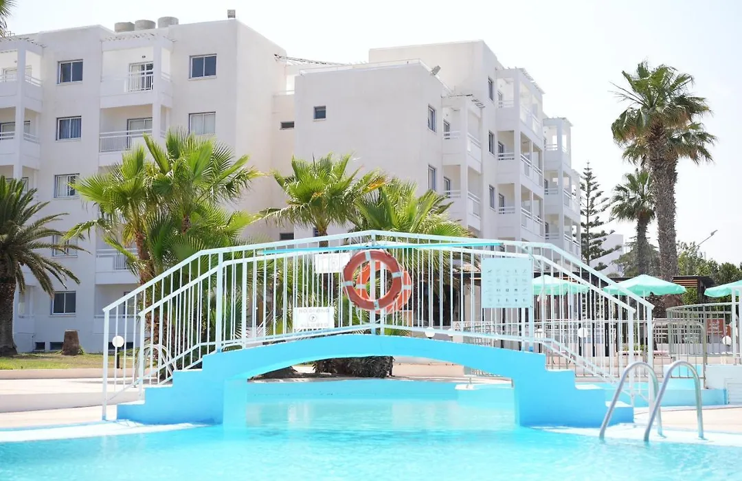 Astreas Beach Hotel Apartments-1