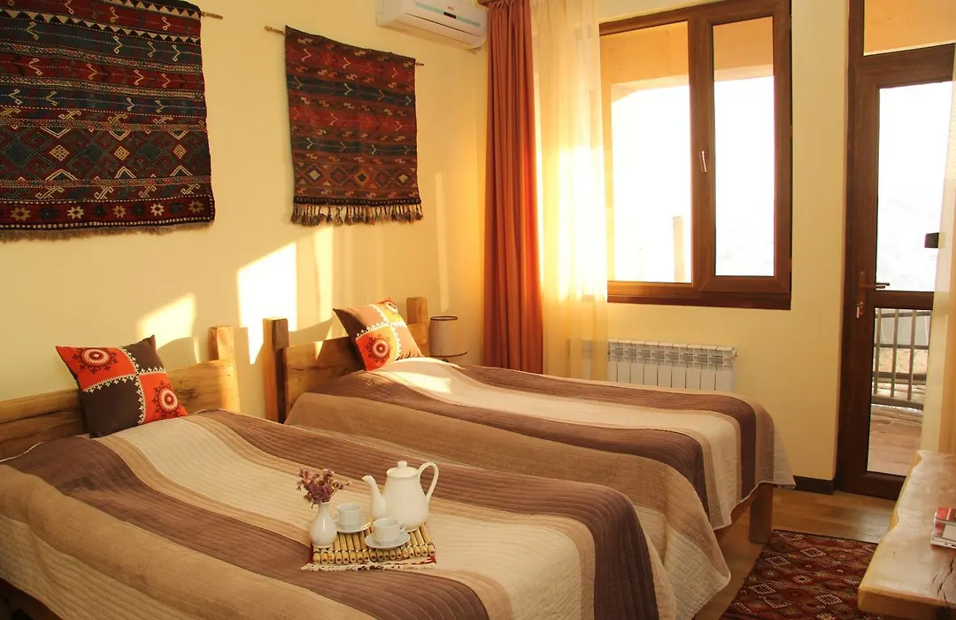 Silk Road Hotel-1