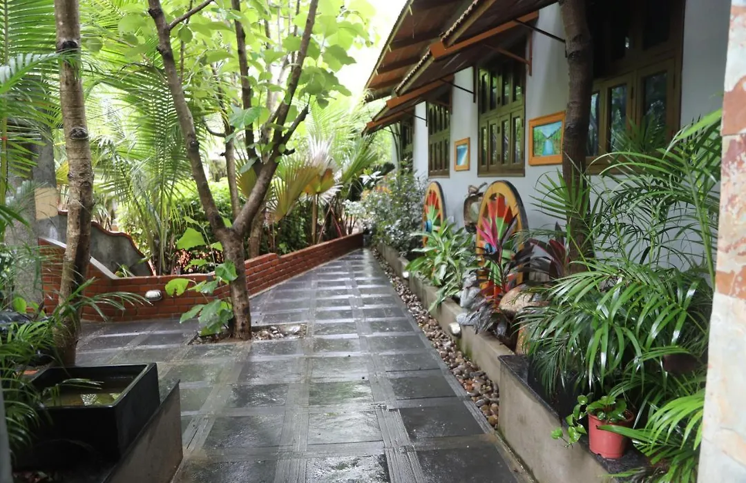 Brown Town Resort & Spa-1