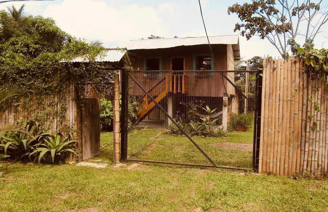 The Mudhouse Hostel Mompiche-1