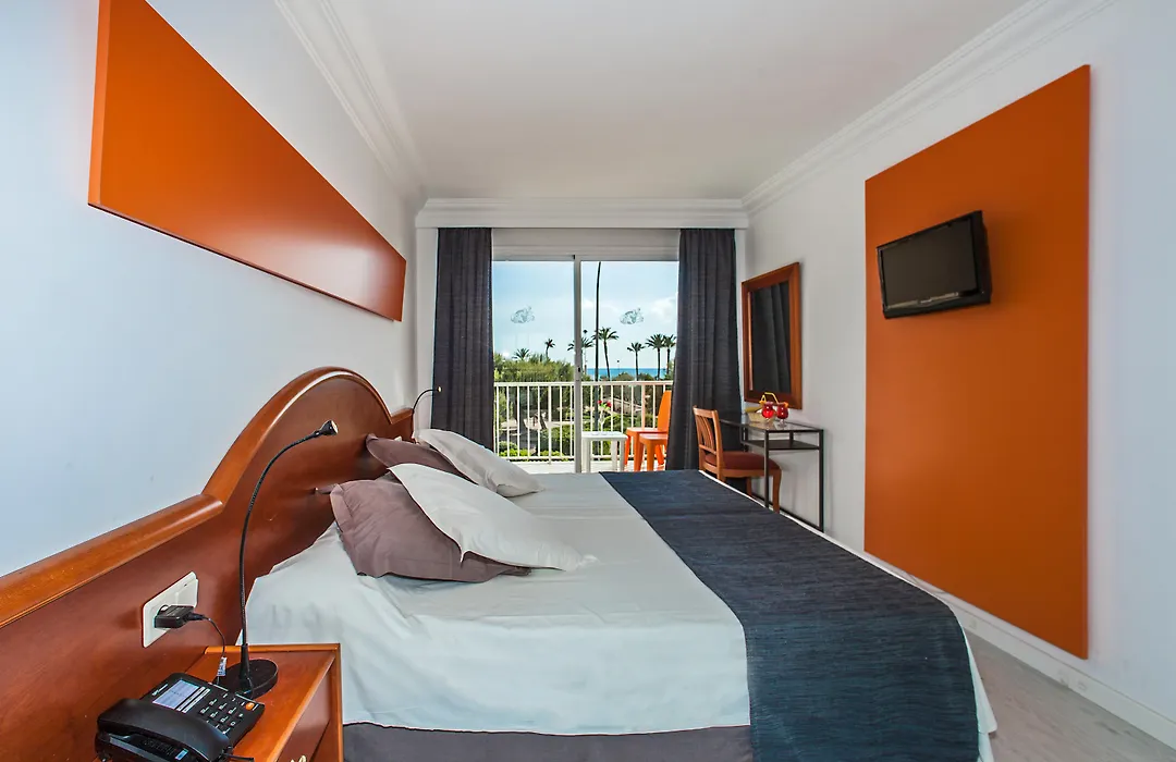 Hotel Sant Jordi-1