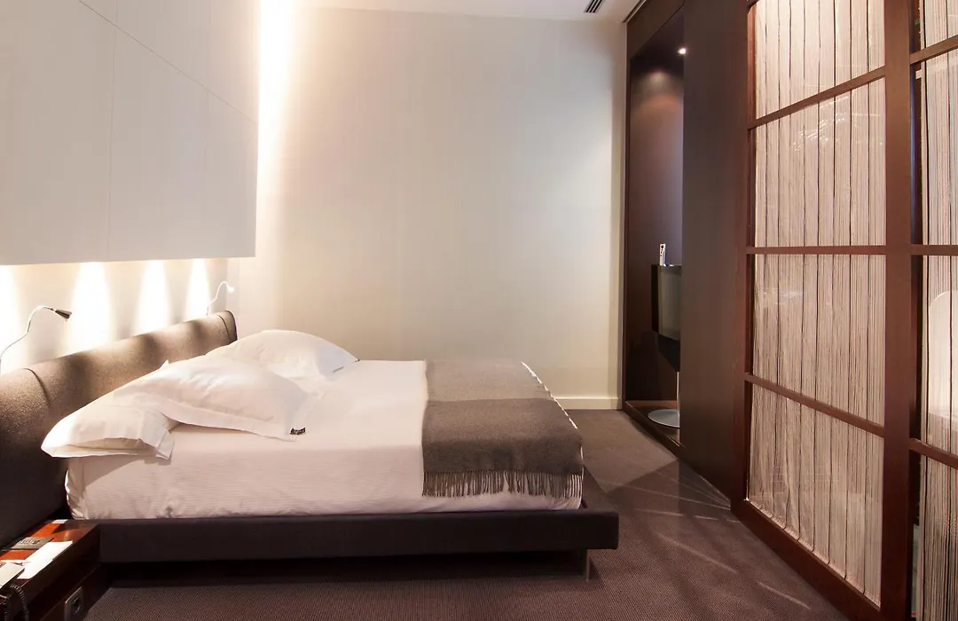 Sixtytwo Hotel-1