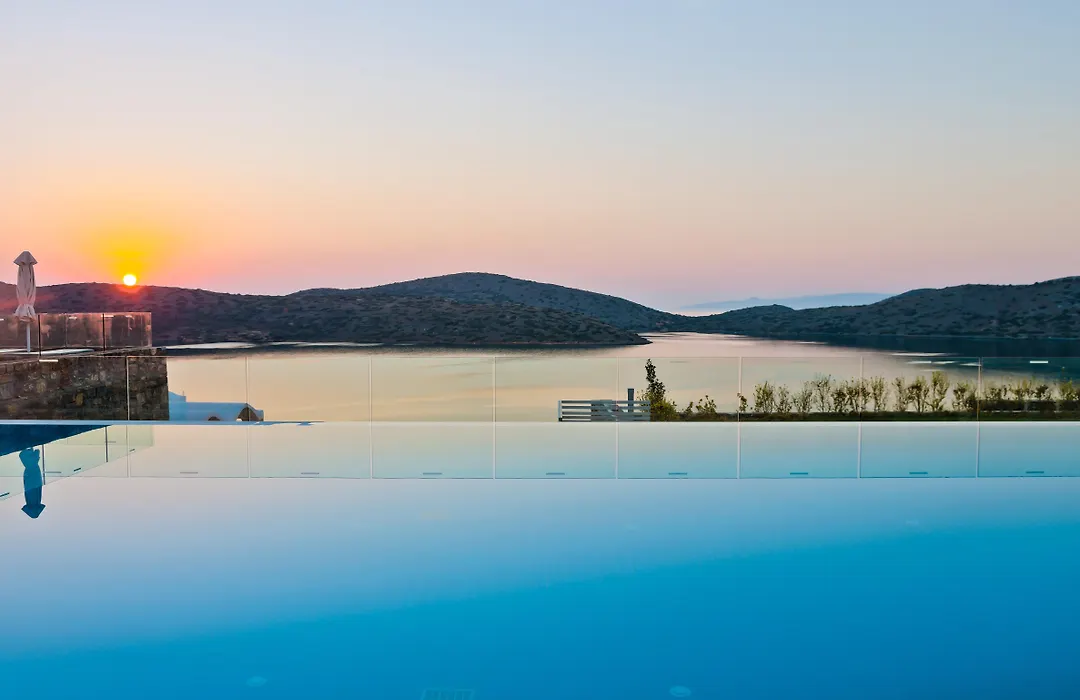 Royal Marmin Bay Boutique & Art Hotel (Adults Only)-1