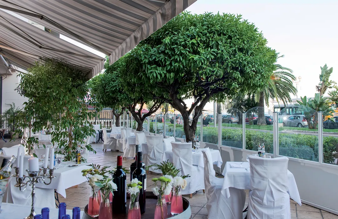 Hotel Le Royal Promenade Des Anglais-1