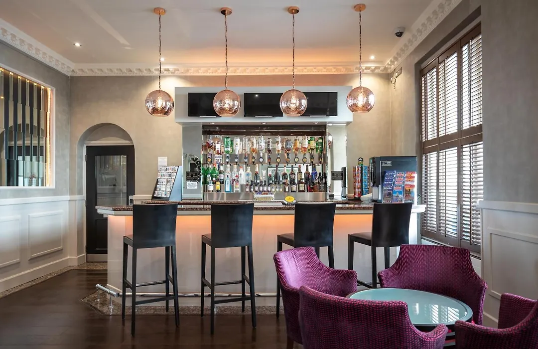 Sidney Hotel London-Victoria-1