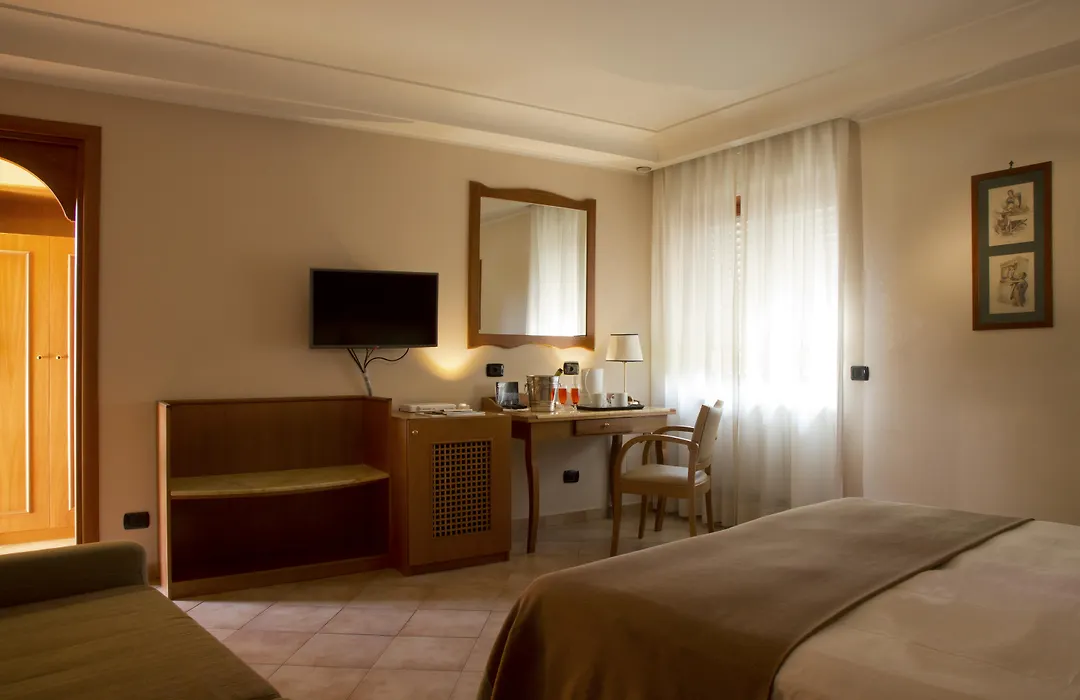 Montespina Park Hotel-1