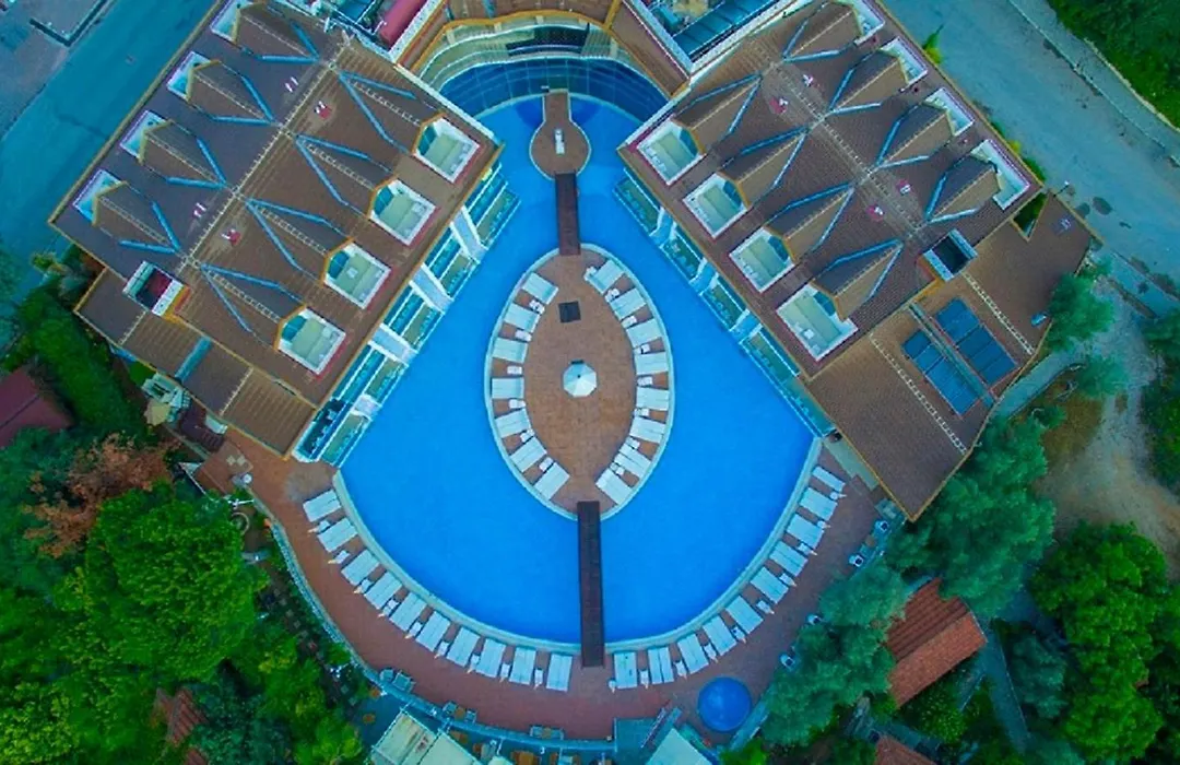 Ocean Blue High Class Hotel & Spa-1