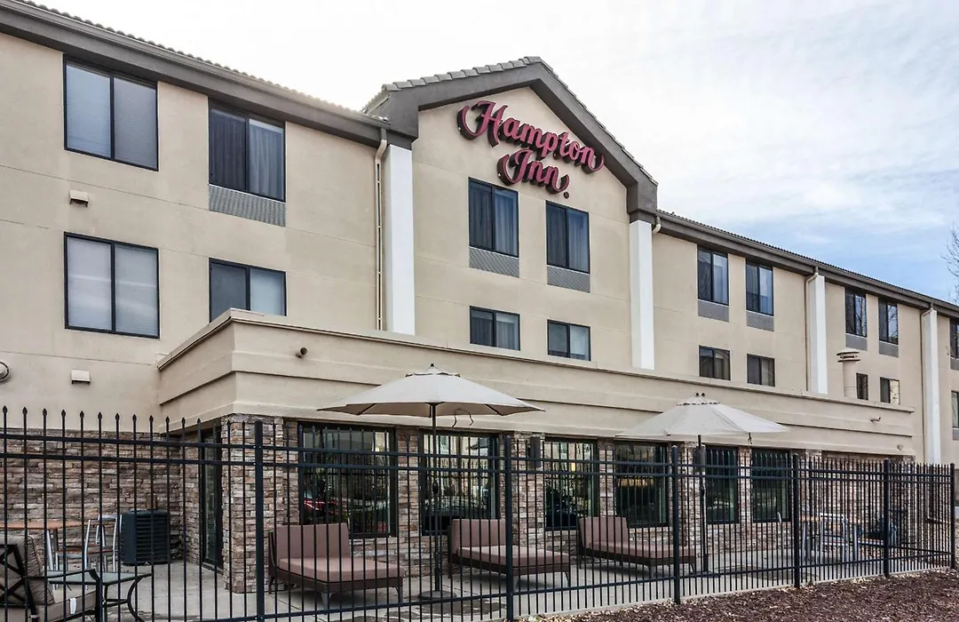 Hampton Inn Colorado Springs-Airport-1