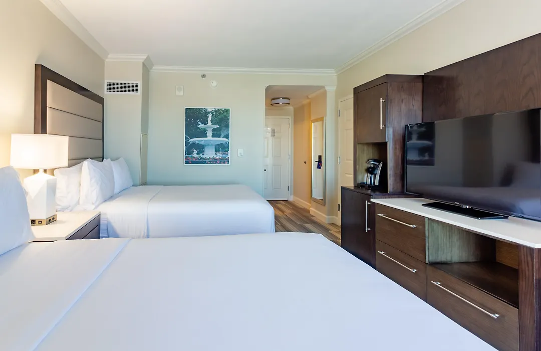 Holiday Inn Express Savannah - Historic District-1