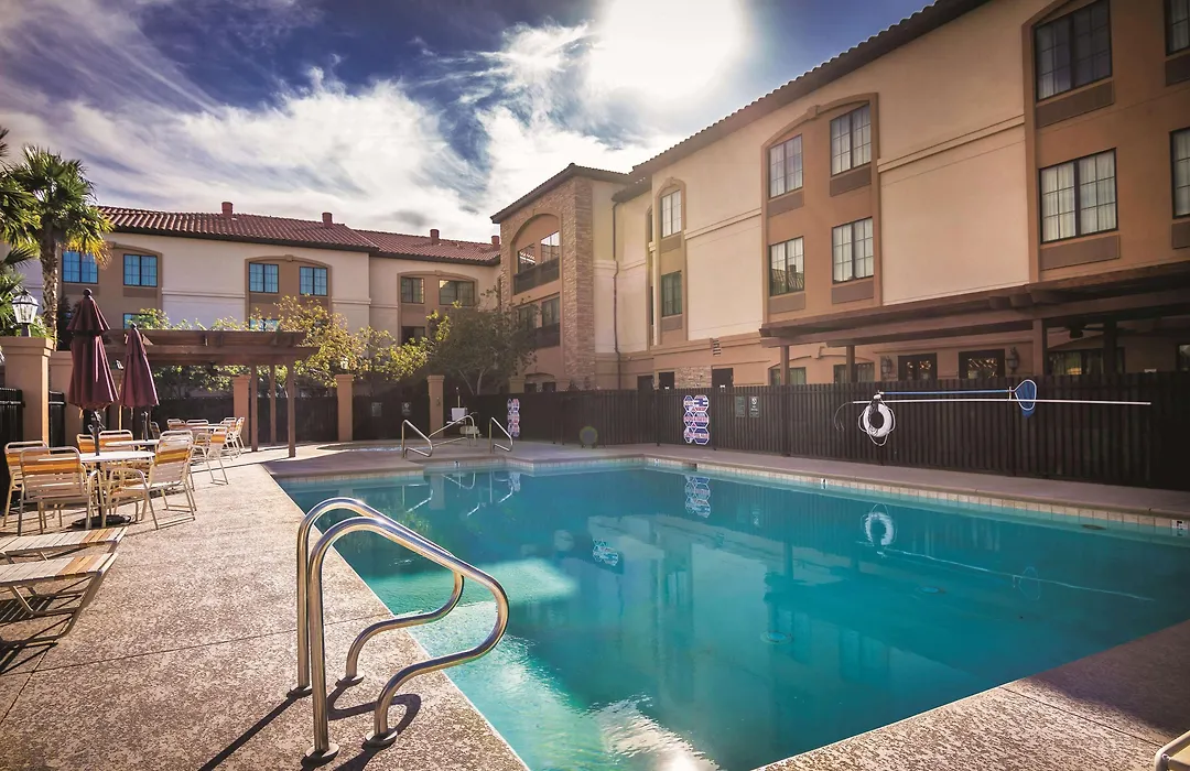 La Quinta By Wyndham Las Vegas Airport South-1