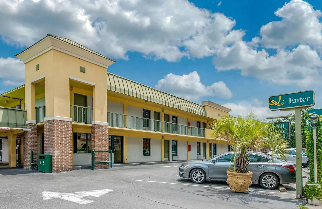 Quality Inn Savannah Historic District-1