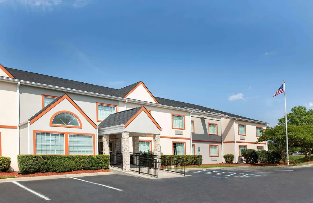 Microtel Inn & Suites By Wyndham Columbia Fort Jackson N-1
