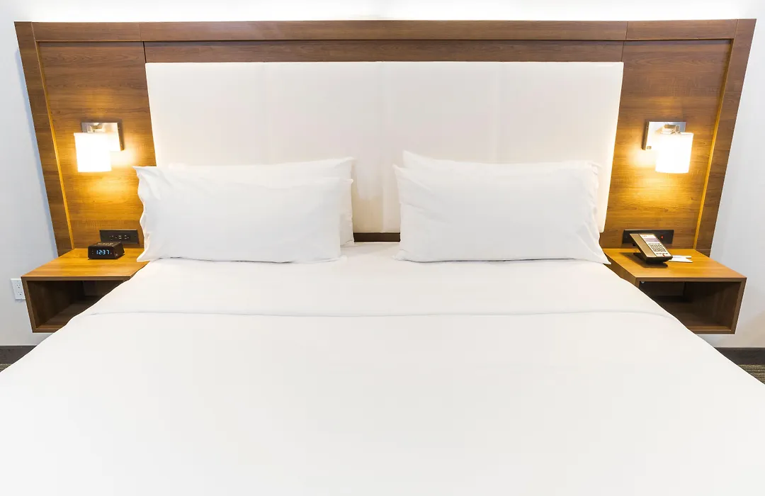 Holiday Inn Express Hollywood Walk Of Fame By Ihg-1