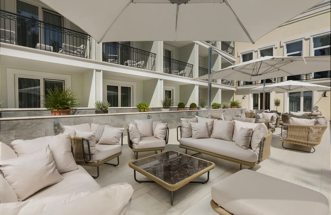 Crowne Plaza Budva By Ihg-1