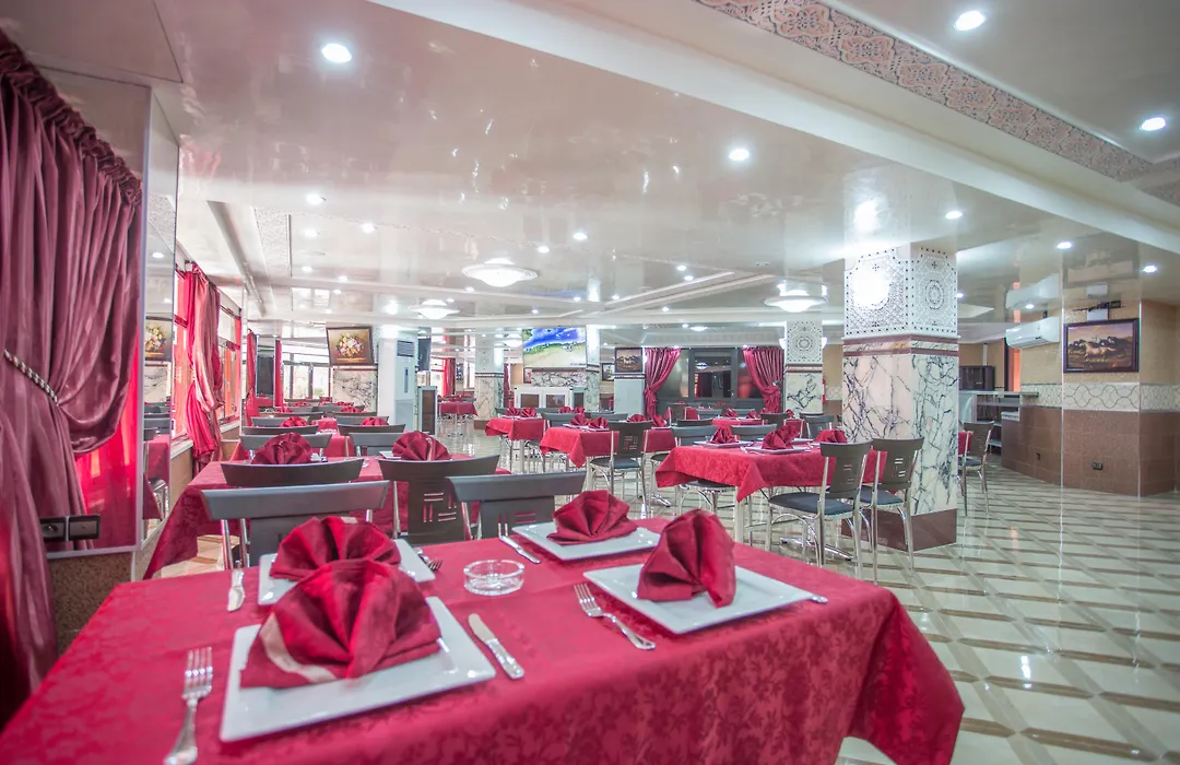 Hotel Les Ambassadeurs-1