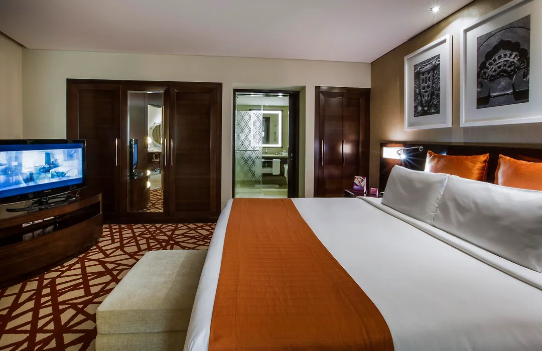Crowne Plaza Dubai Deira By Ihg-1