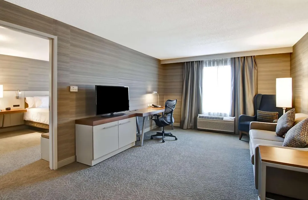 Hilton Garden Inn Toronto/Mississauga-1