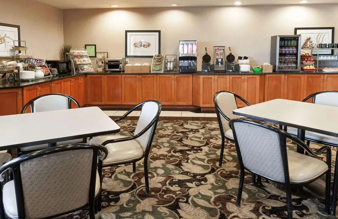 Wingate By Wyndham - Edmonton West-1
