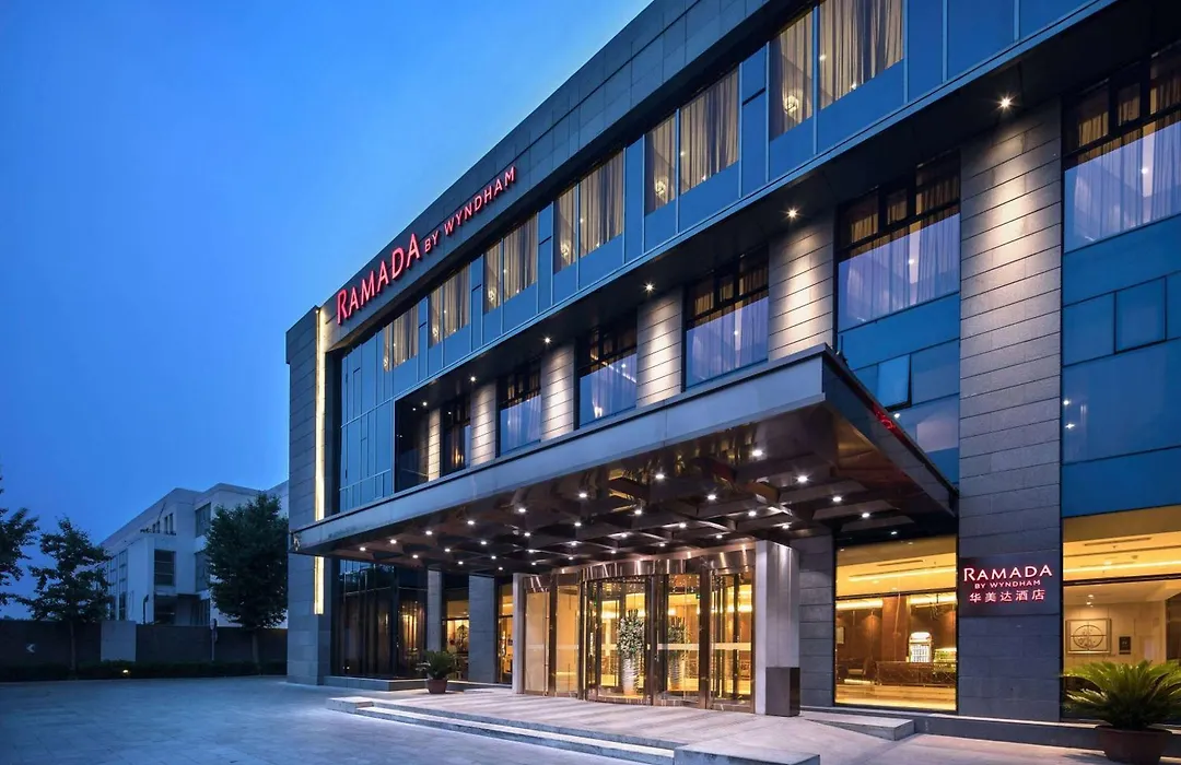 Ramada By Wyndham Beijing Airport-1