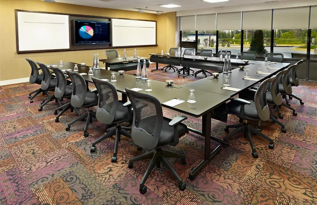 Wyndham Edmonton Hotel And Conference Centre-1