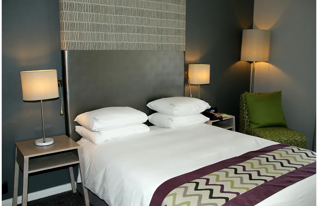 Holiday Inn Johannesburg Or Tambo Airport Hotel By Ihg-1