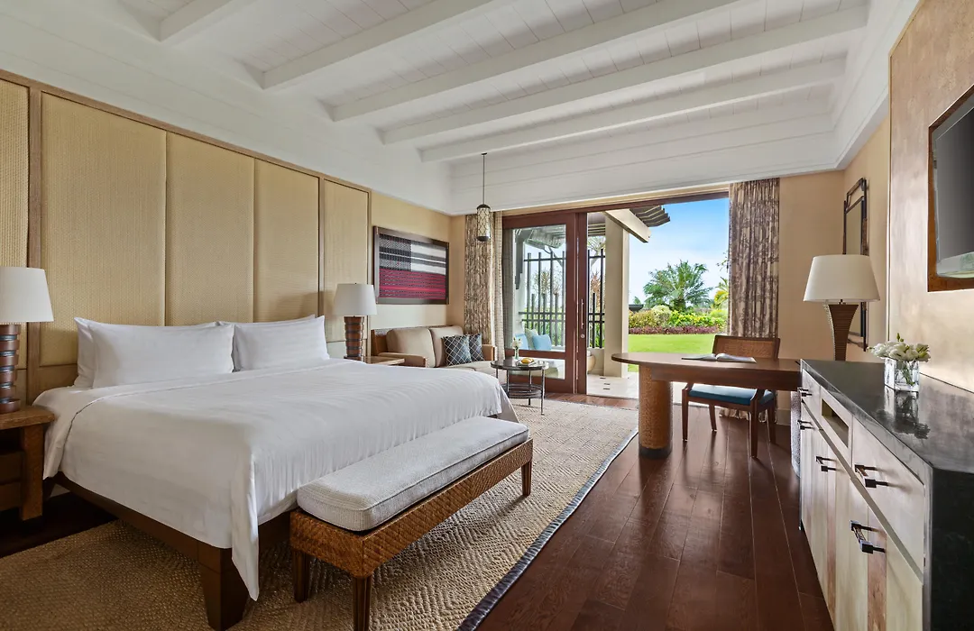 Shangri-La Boracay-1