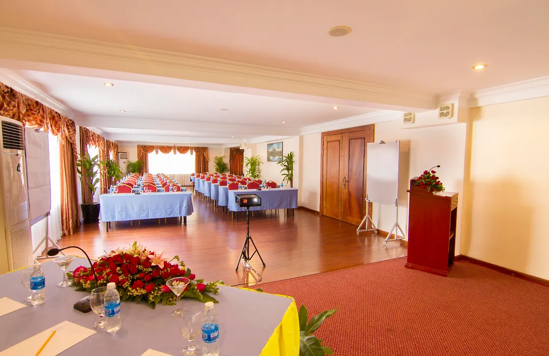 Starry Angkor Hotel-1