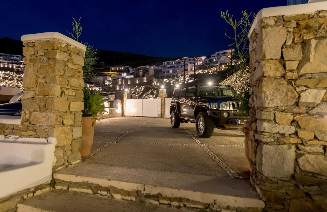 Cova Mykonos Suites-1