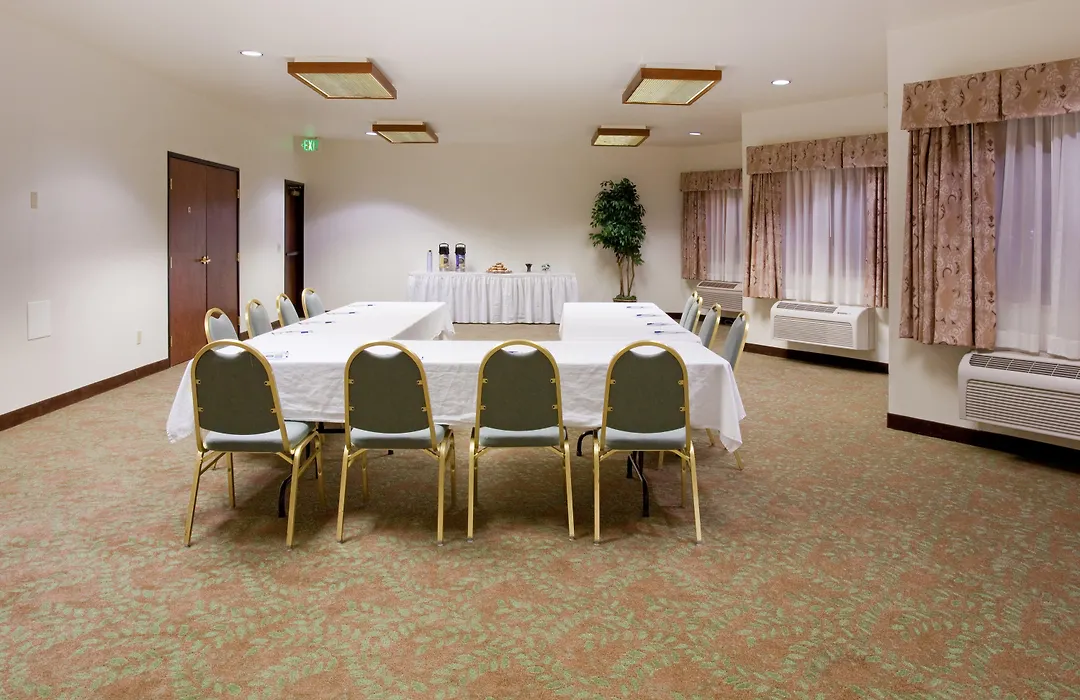 Hilton Garden Inn Colorado Springs Airport-1