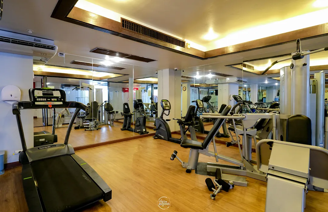 Days Inn By Wyndham Patong Beach-1