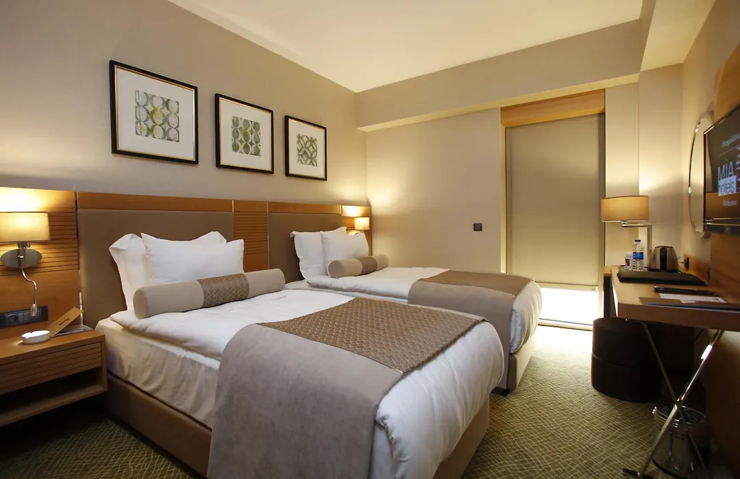 Mia City Hotel-1
